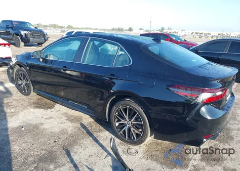 2024 Toyota Camry Se из США, поврежденный, VIN 4T1G11AK6RU256033